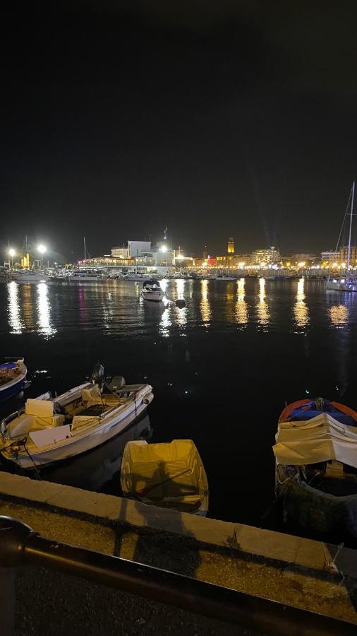 Arco Vanese Bari Bagian luar foto