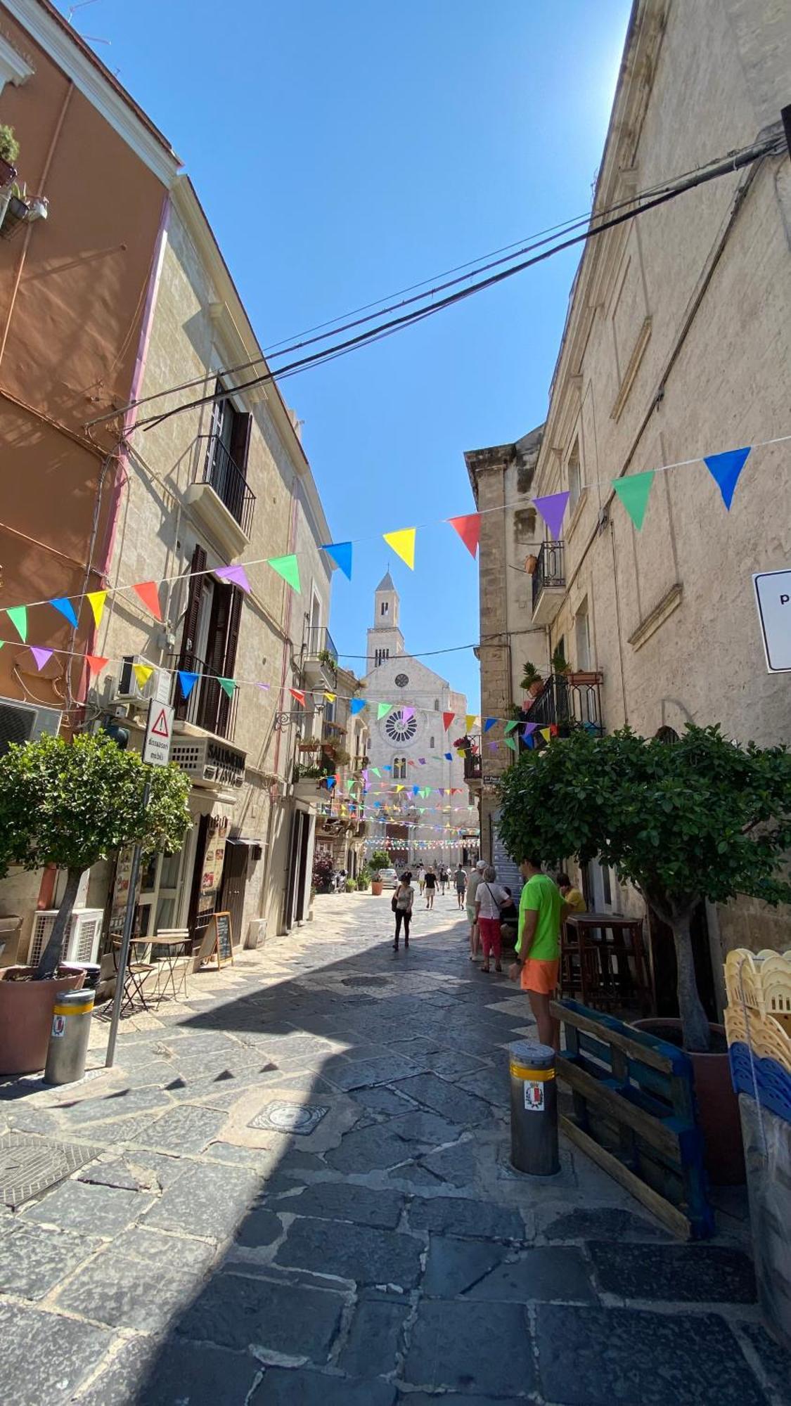 Arco Vanese Bari Bagian luar foto