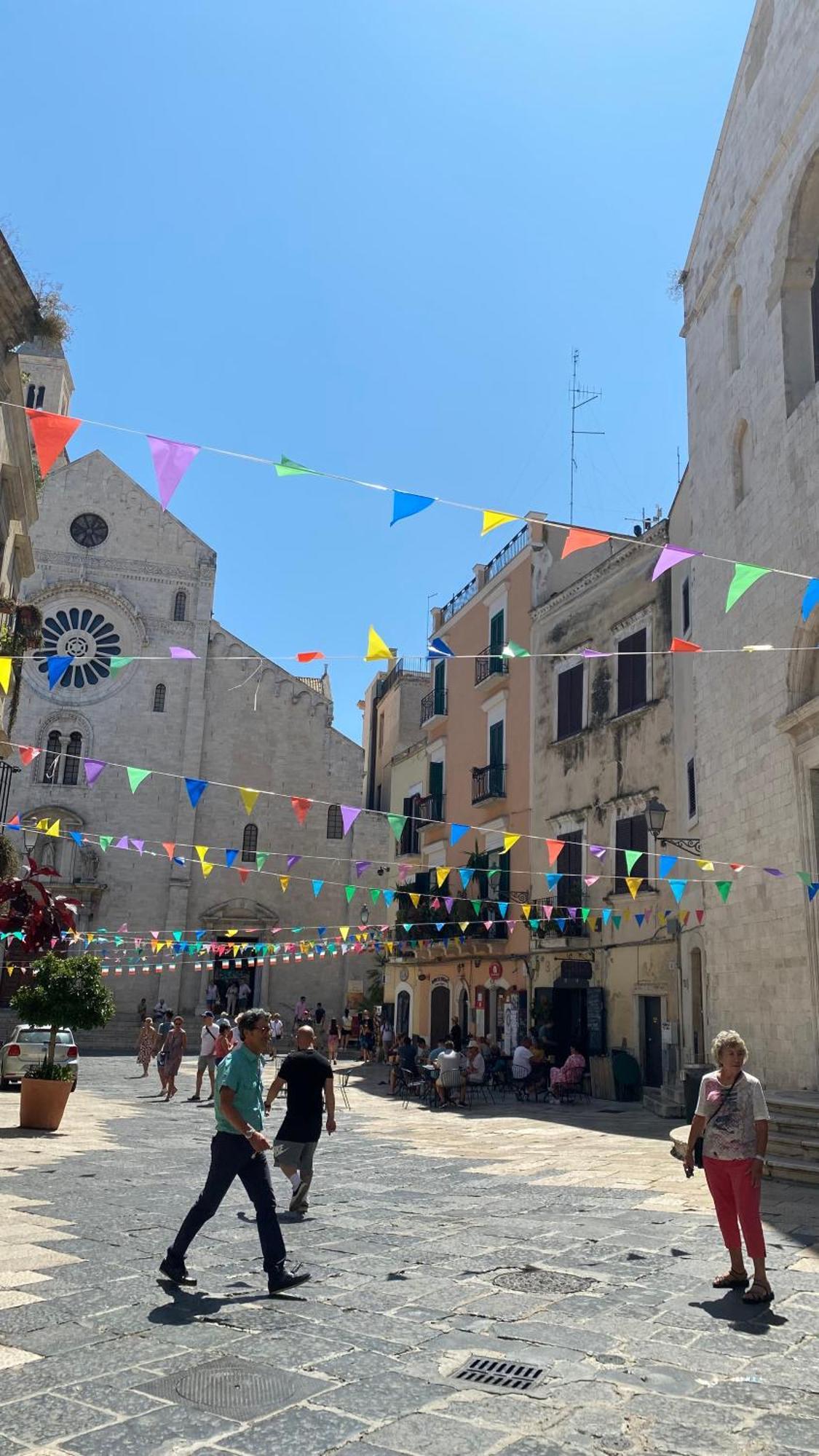 Arco Vanese Bari Bagian luar foto