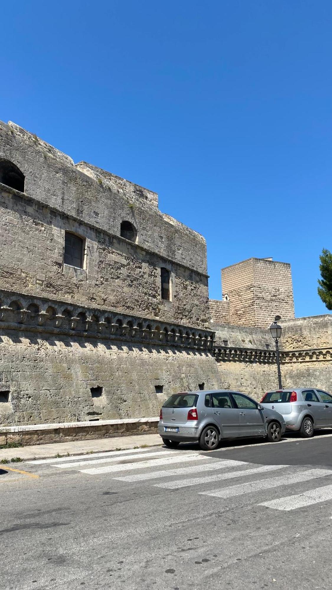 Arco Vanese Bari Bagian luar foto