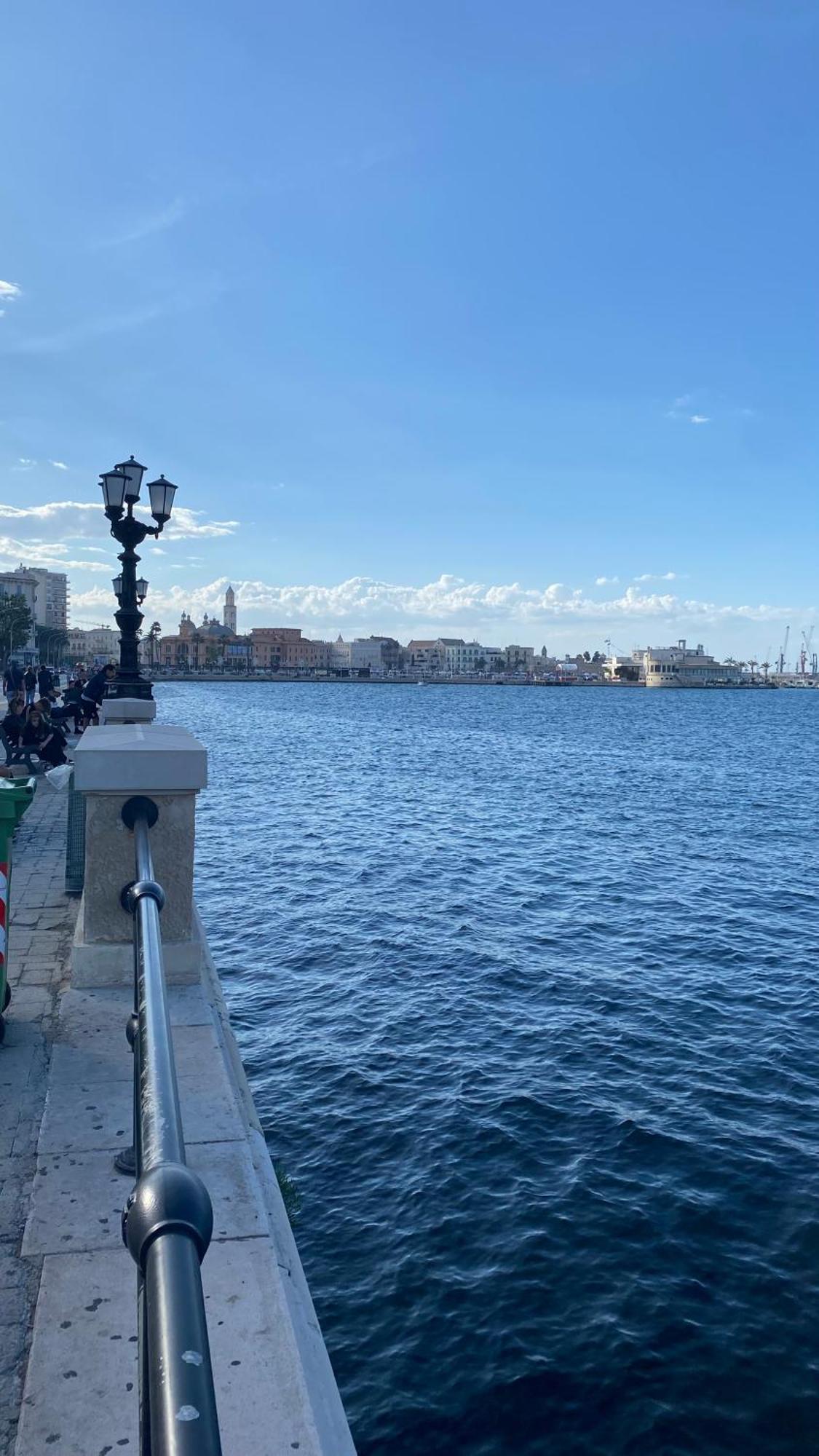 Arco Vanese Bari Bagian luar foto